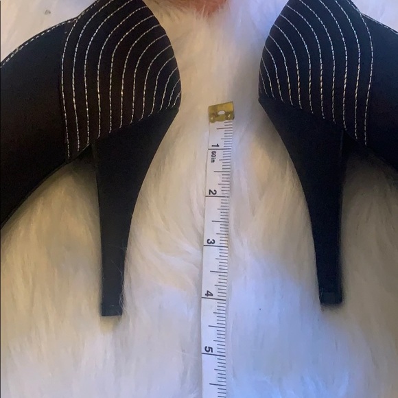 Calvin Klein black white stitching open toe heels - Picture 3 of 5